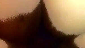 swingers in hotel enjoy super squirting session