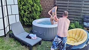 backstage solo show with ass shaking and masturbation