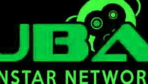 Kayla Jane Does Foot And Pussy Play At The Bar