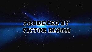 Teen Novata Miss Peach Sucks Mr Banana in POV Cumshot!