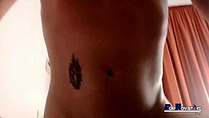 Pelirroja follando como loca en el hotel after a party night