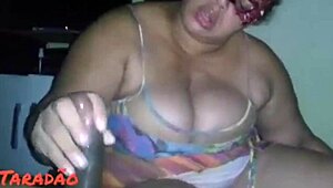 safada craving that thick cum load