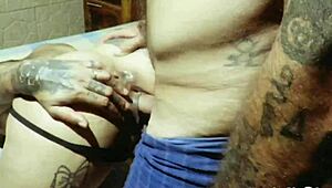 Hey, amor, come eat me out real good tonight, yeah?