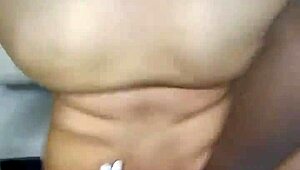 spanish girl next door cheatin’ on bf while he’s workin’ 😈