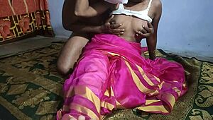 Hot wife in indian village gets naughty 😏