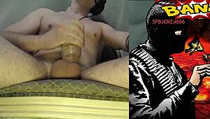 Huge cumshot from the biggest cock ever! 😲