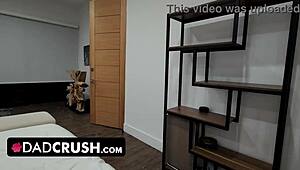 мащехите се състезават за вниманието на стеpтатко в семейни игри