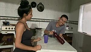 Хеј, пробудио сам своју дебелу curу секси масажом!