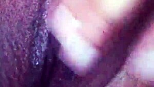 I'm moanin while masturabting as a amateur prostiute