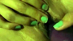 Squirting orgasm with big dildo in girlfriend's pussy
