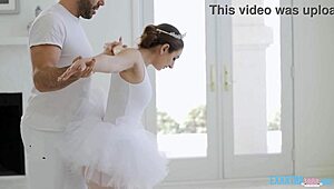 छोटी 18+ टीन Penelope Kay ने Will Pounder से बड़ा लंड लिया 😍