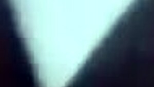 我和我饥渴老婆玩乐一番