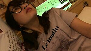 Pełna wersja japońskiej amatorskiej zabawy zabawkami z facialem surowa azjatycka akcja