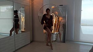 Antonia Sainz Does Sexy Strip Dance 😍