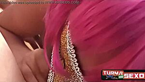 Married blonde nympho rubs against porn star 😘