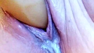 Creamy bathtub solo dildoing