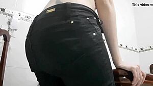 Hey, this Brazilian girl farts stinky while in pain - cum tribute time!