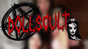 Melody's naughty handjob in homemade setting.