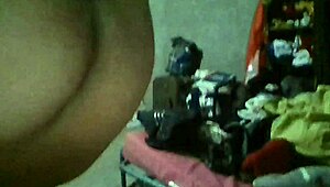 H Pose With Wrist Tie