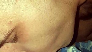 mein dildo und ich spielen zusammen solo