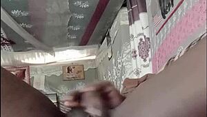 Ebonyslut Masturbates To Squirting Creampie