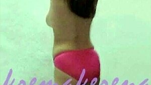 Lady Marian reaches orgasm with her student partner!