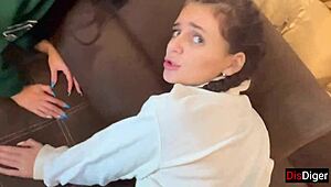 Мы с другом позвали девок на вино, а закончили дикой групповухой