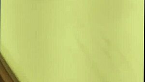 Enfermeira liberada pelo marido se exibindo de lingerie para seu amigo e no motel e o corno registra tudo parte 1 😏