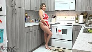 Victoria Cruz's tempting kitchen tits
