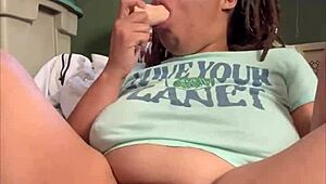 playing in my natural tits and pussy until squirting 😏