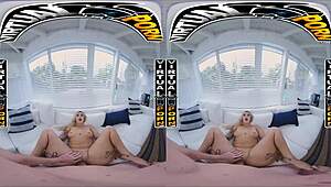 Virtual Porn: Blonde Pawg Kali Roses Shows Big Ass In Bathroom Bath Scene