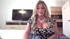 Мащеха Лоли Деймс даде грешна хапка, сега съм твърд! 😜