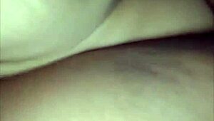 Chubby Peruvian gets bareback in car with mature, ends pregnant.