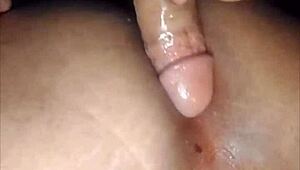 Chubby Peruvian gets bareback in car with mature, ends pregnant.