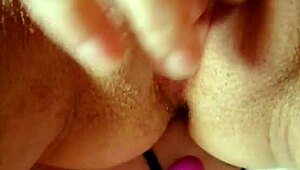 Deli Maszti With Toys And Vibrator!
