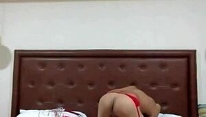 Follando a mi pareja pegging 2da parte