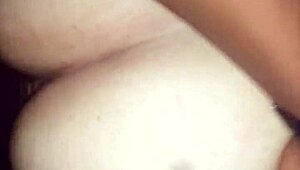 Guy Fuckin Gurla Wet Pussy Roughly