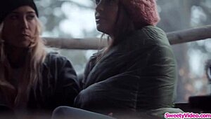 runaway chick eats bff's pussy