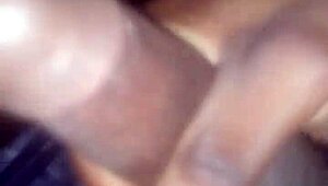 Getting a black cock cumshot early in the morning 😍