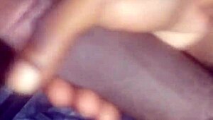 Getting a black cock cumshot early in the morning 😍