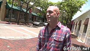 Satisfying Oral-Service with a Homosexual