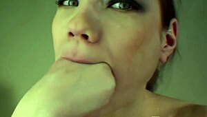 Felicity, oh my tongue on your flexible shaved pussy and toes