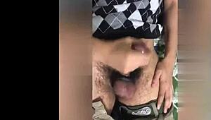 un ancla de placer en la masturbación gay