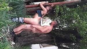 I See an Abandoned Spot and Can't Resist Banging Lumialux There!