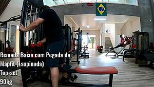 Treino para as costas com flexibilidade e hardcore