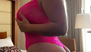 Big Booty Blonde Lucky B XXX Twerks Hard for Fans on Live Cam!