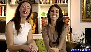 Gorgeous mature Brit, wanna try some hot lesbian action today?