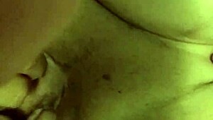 Latina Lesbian Enjoys Homemade Fingering Session