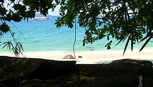 Hey, Viviane Araujo In Ultra HD, Showing Off Her Curves