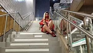 Blonde teases in public 😏